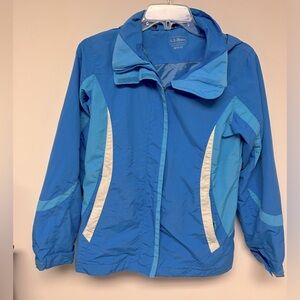 L. L. Bean, women’s jacket, blue & off white, M (10-12).